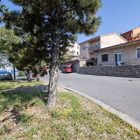 Apartment Luka Senj  Ngoại thất bức ảnh
