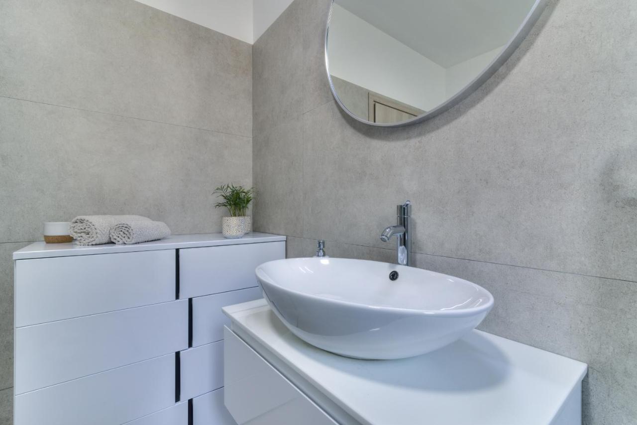 Apartment Luka Senj  Ngoại thất bức ảnh