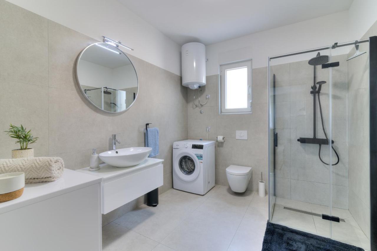 Apartment Luka Senj  Ngoại thất bức ảnh