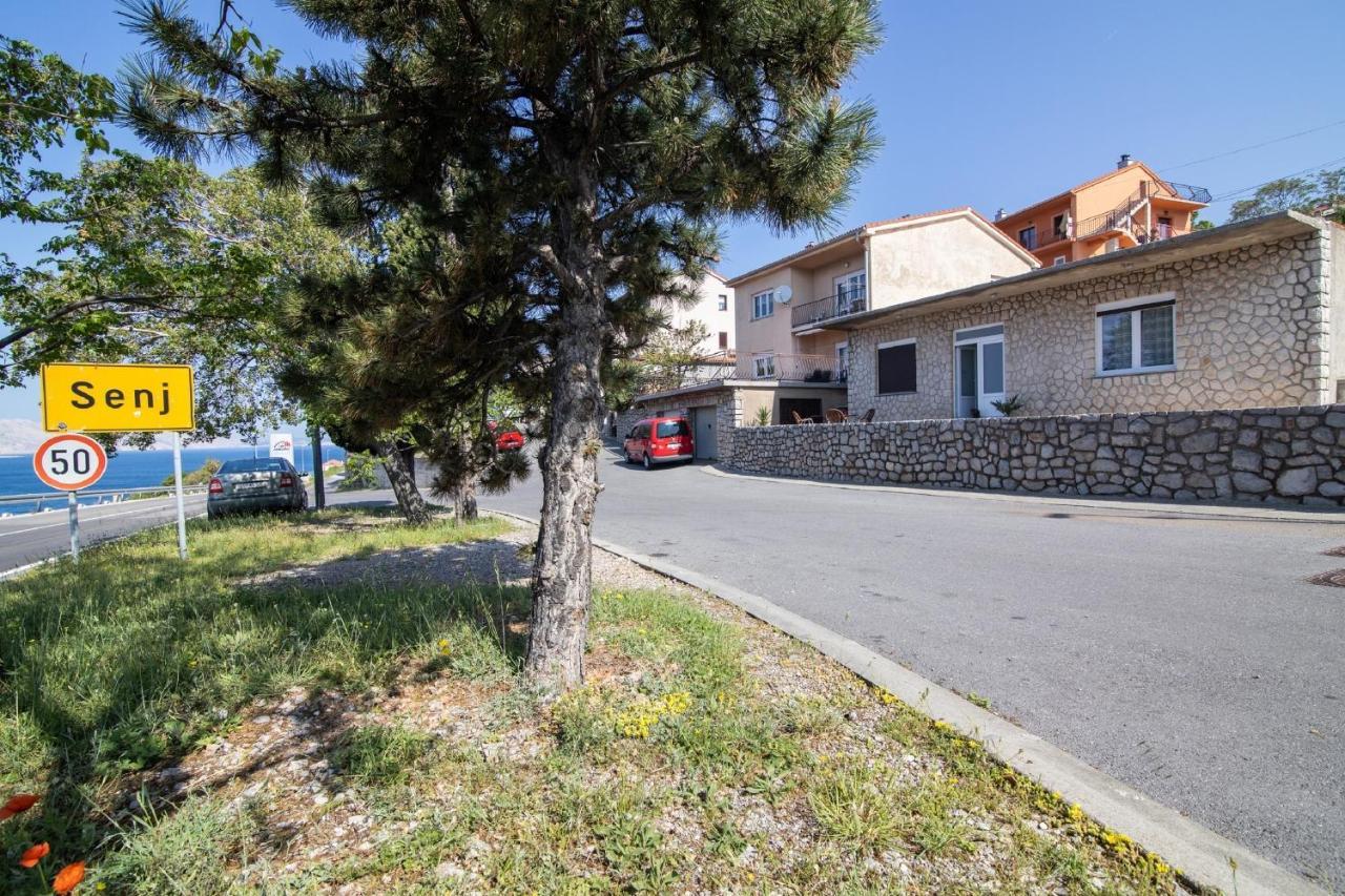 Apartment Luka Senj  Ngoại thất bức ảnh